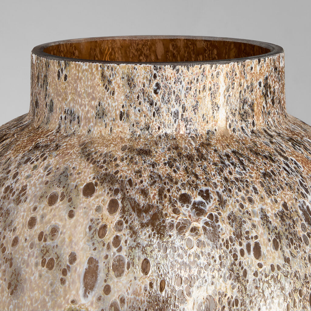 Callisto Vase in Amber Brown