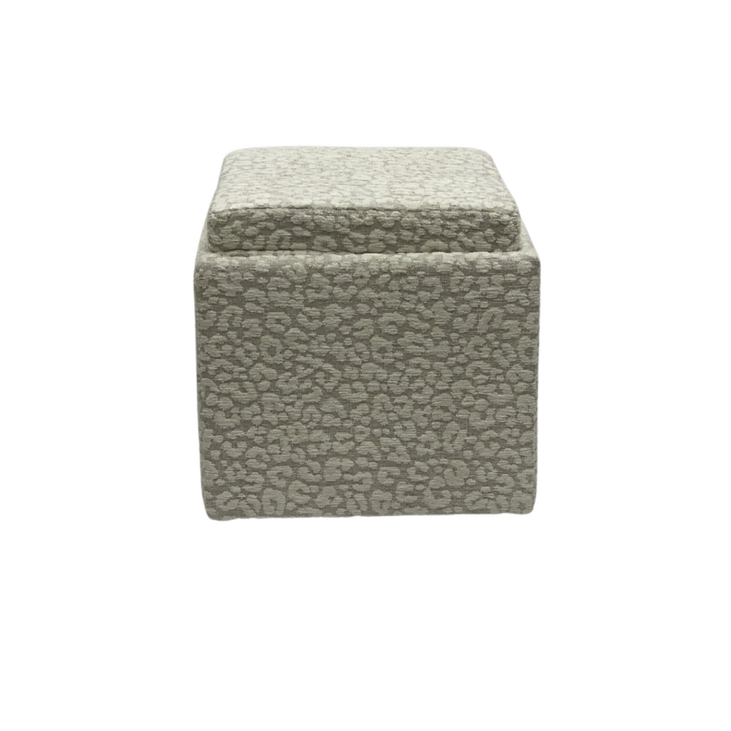 Uno Ottoman