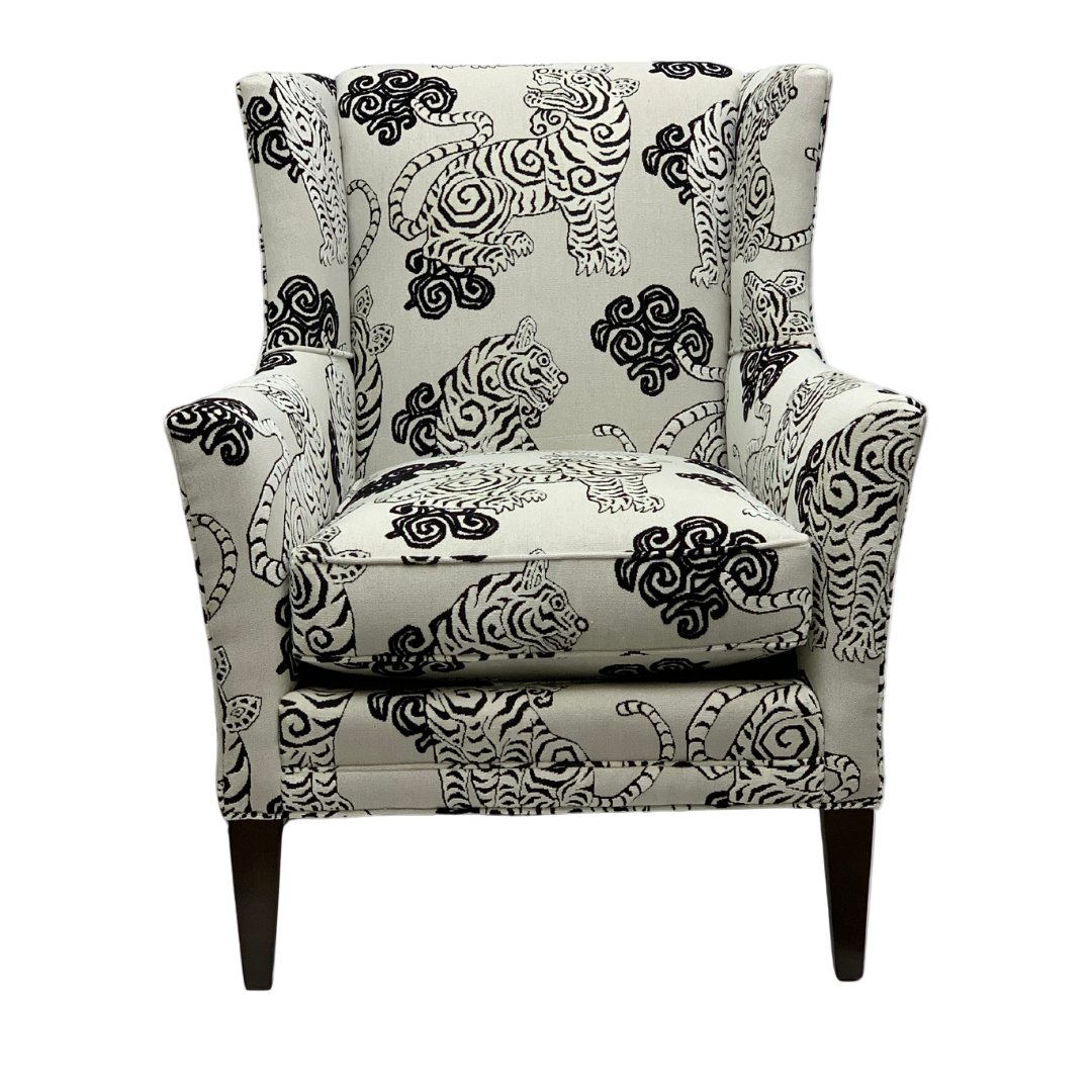 F485-01 Lounge Chair