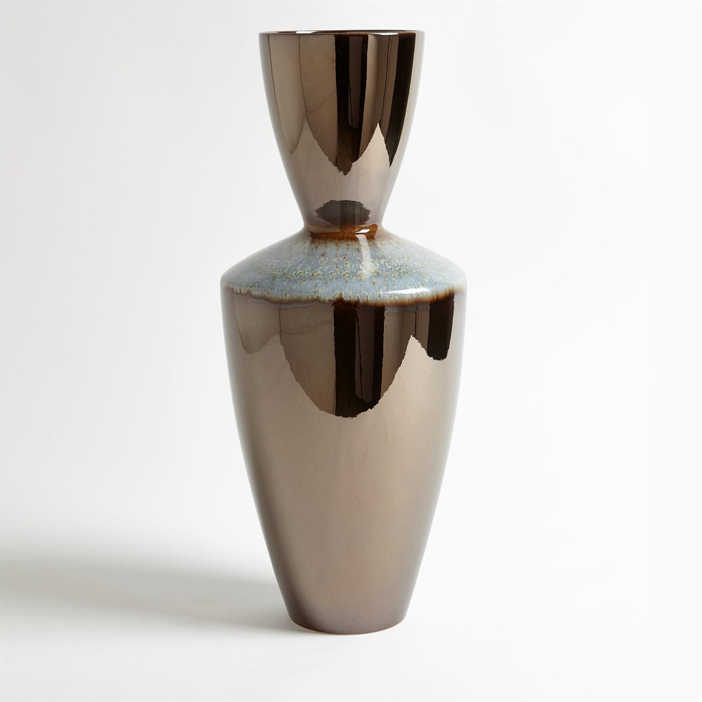 Marta's Vase in Bronze Reactive Blue