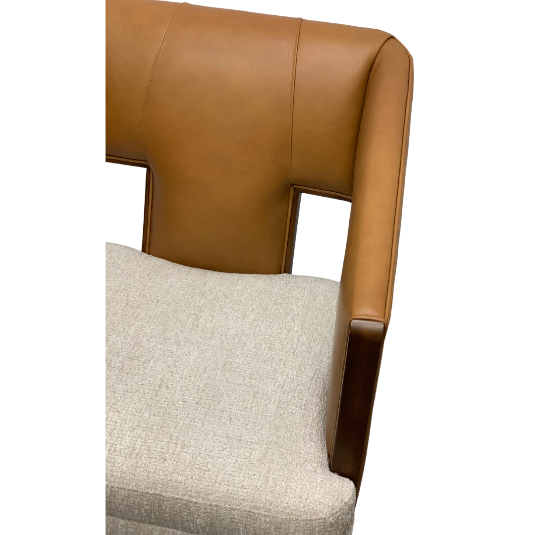 Lars Chair