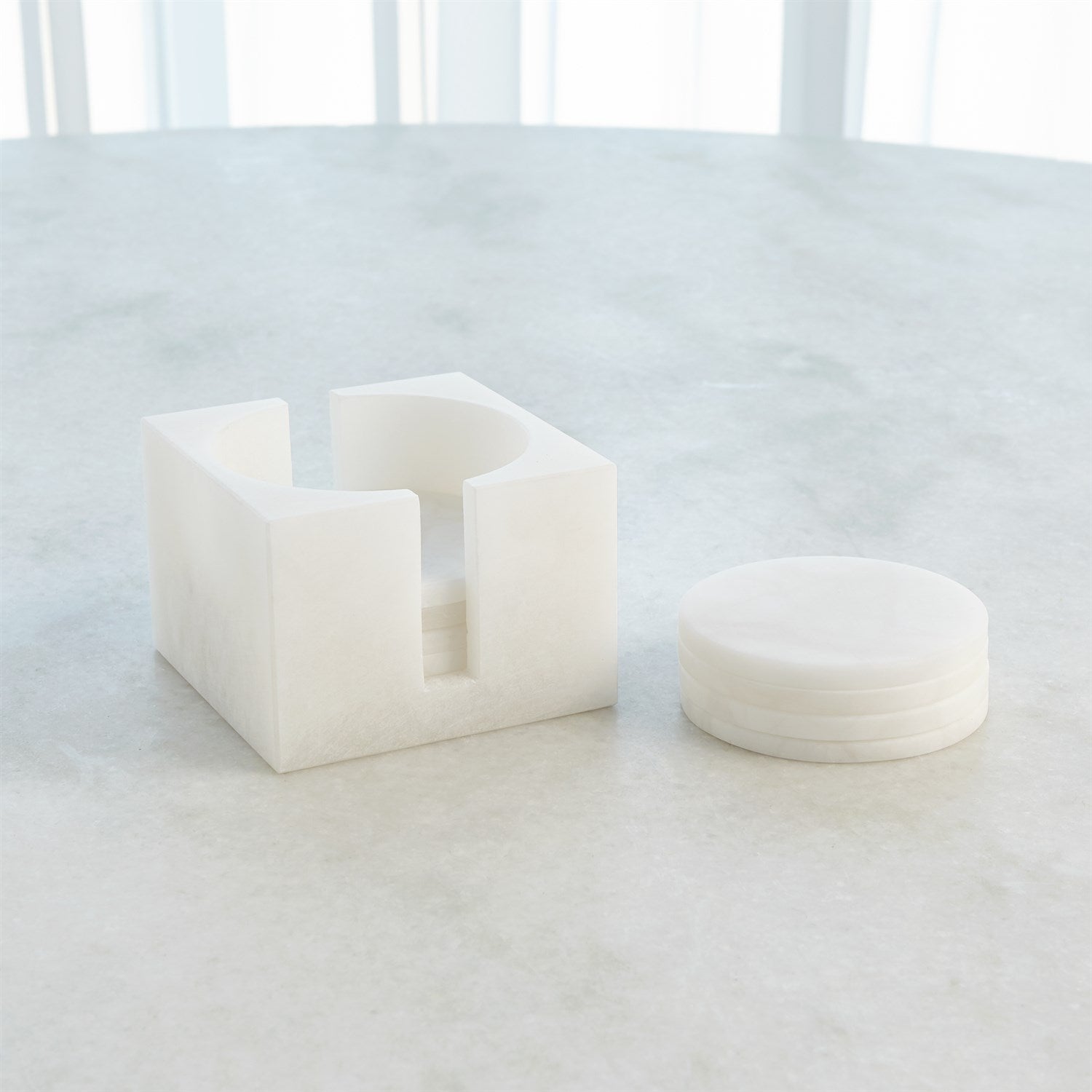 S/8 Alabaster Coasters w/Holder