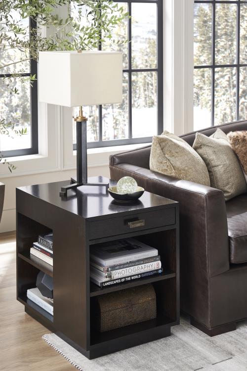 Mesa Barlett Side Table