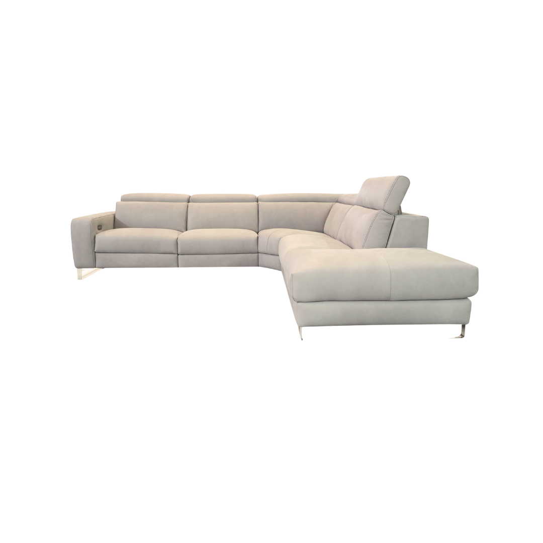 Lory Power Sectional with Meridian