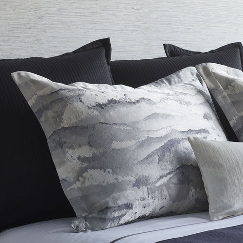 Linea Coverlet Set - Black